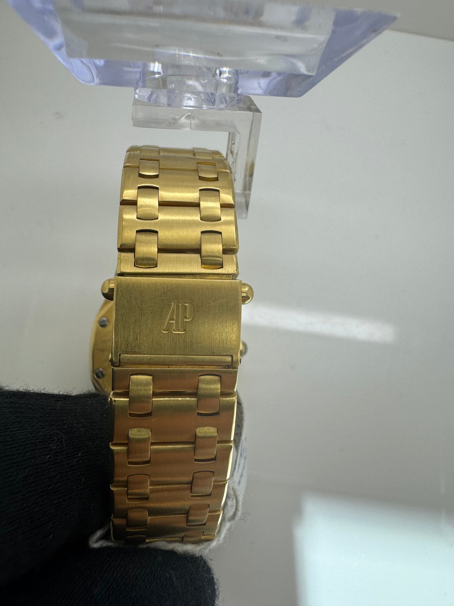 Audemars Piguet Royal Oak Ladies 33mm 67601ba Gold Diamond MOP Watch