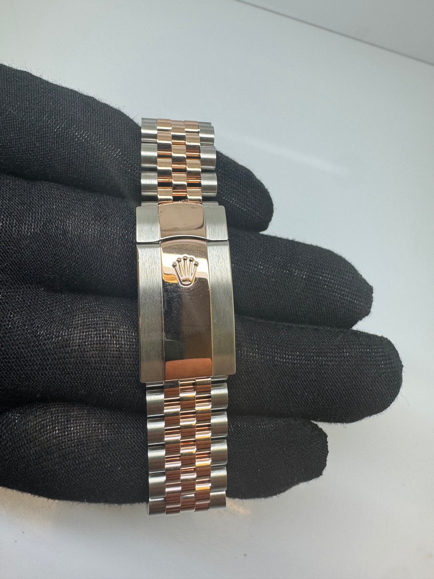 Rolex Datejust 126331 Two Tone Jubilee Wimbledon Watch new 2025