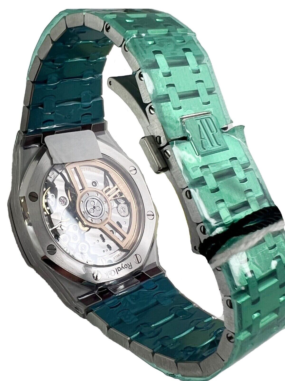 Audemars Piguet New AP Royal Oak Stainless Steel Grey Dial 41mm 15500ST
