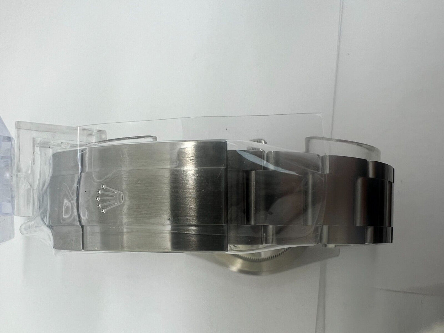 Rolex Oyster Perpetual 41mm 124300 Coral Red Dial New