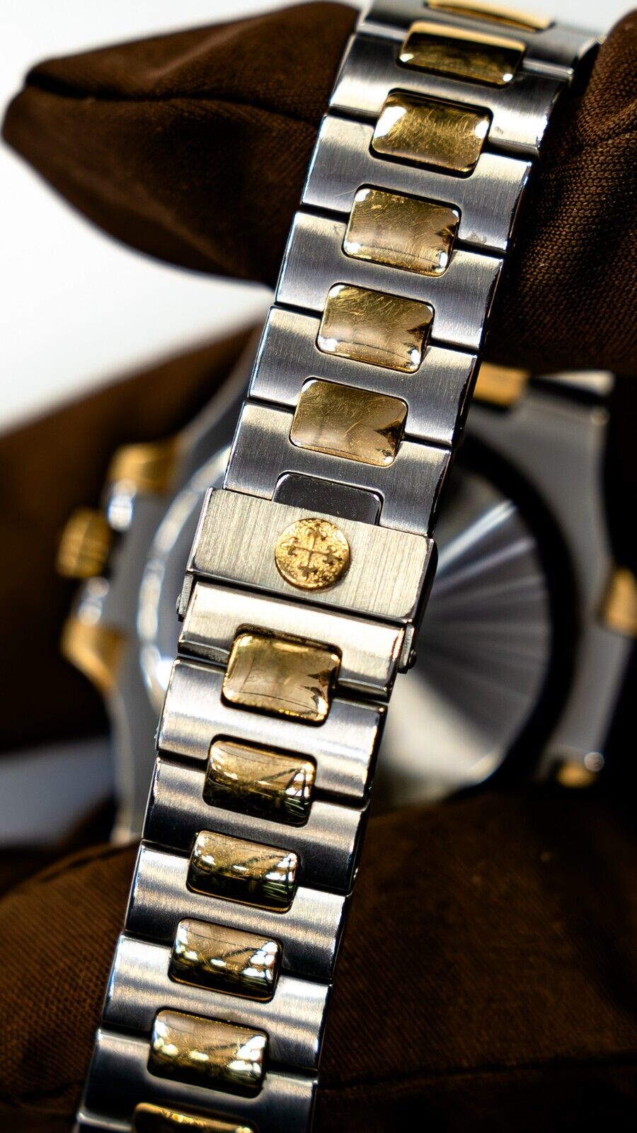 Patek Philippe Nautilus Men's Black Watch - 3800-1AJ