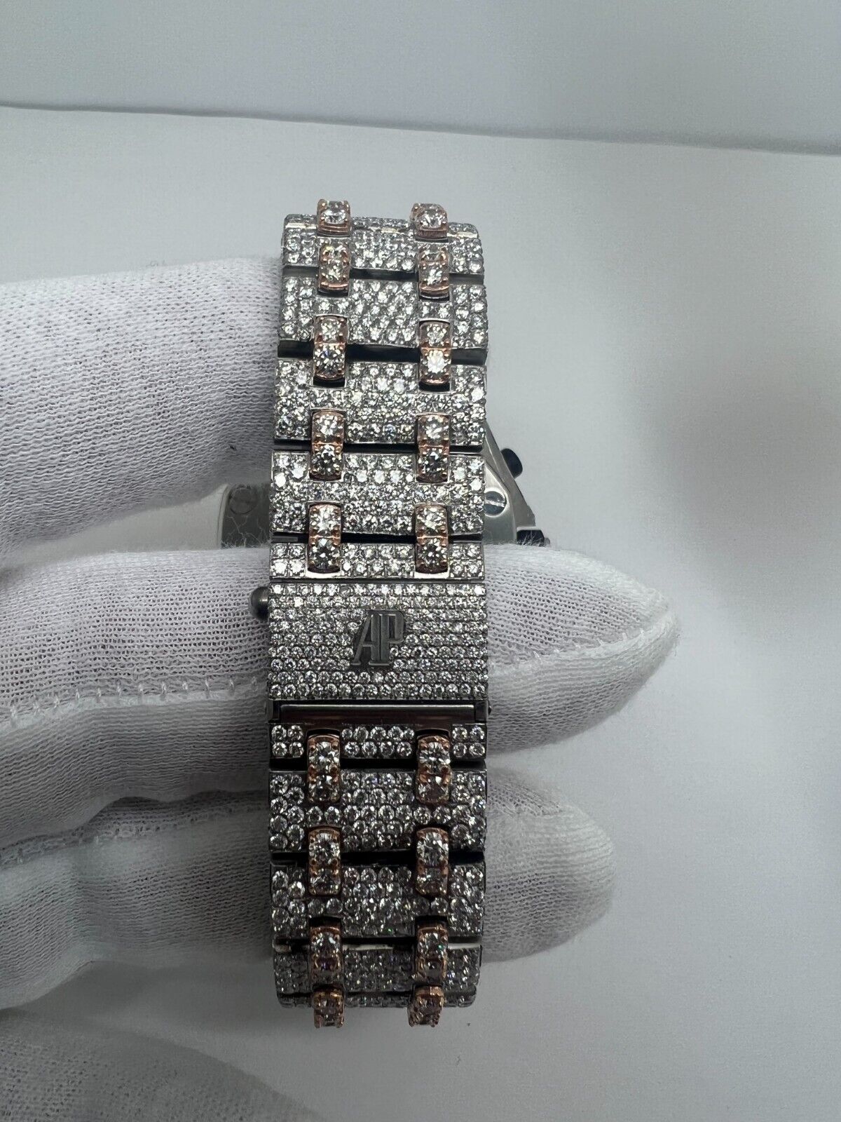 Audemars Piguet Royal Oak Offshore 45 Cts E VVS Diamond Men's Watch