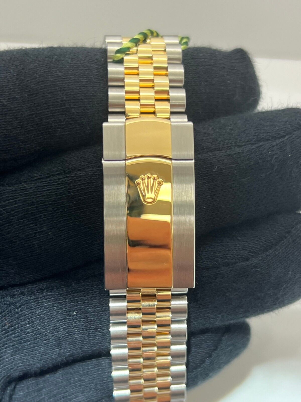 Rolex Datejust 126333 Gold and Silver Jubilee Bracelet with Gold Bezel