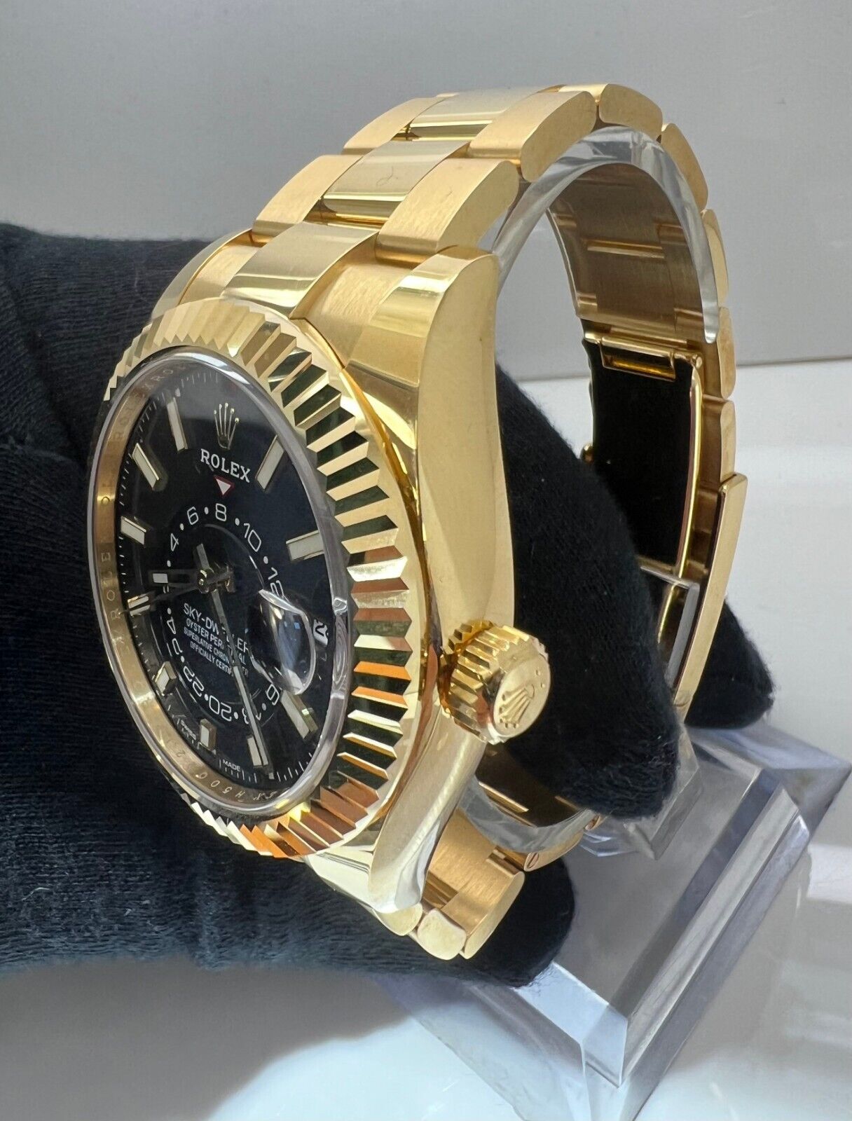 Rolex Sky-Dweller 326938 Gold Oyster Bracelet with Gold Bezel Black Dial