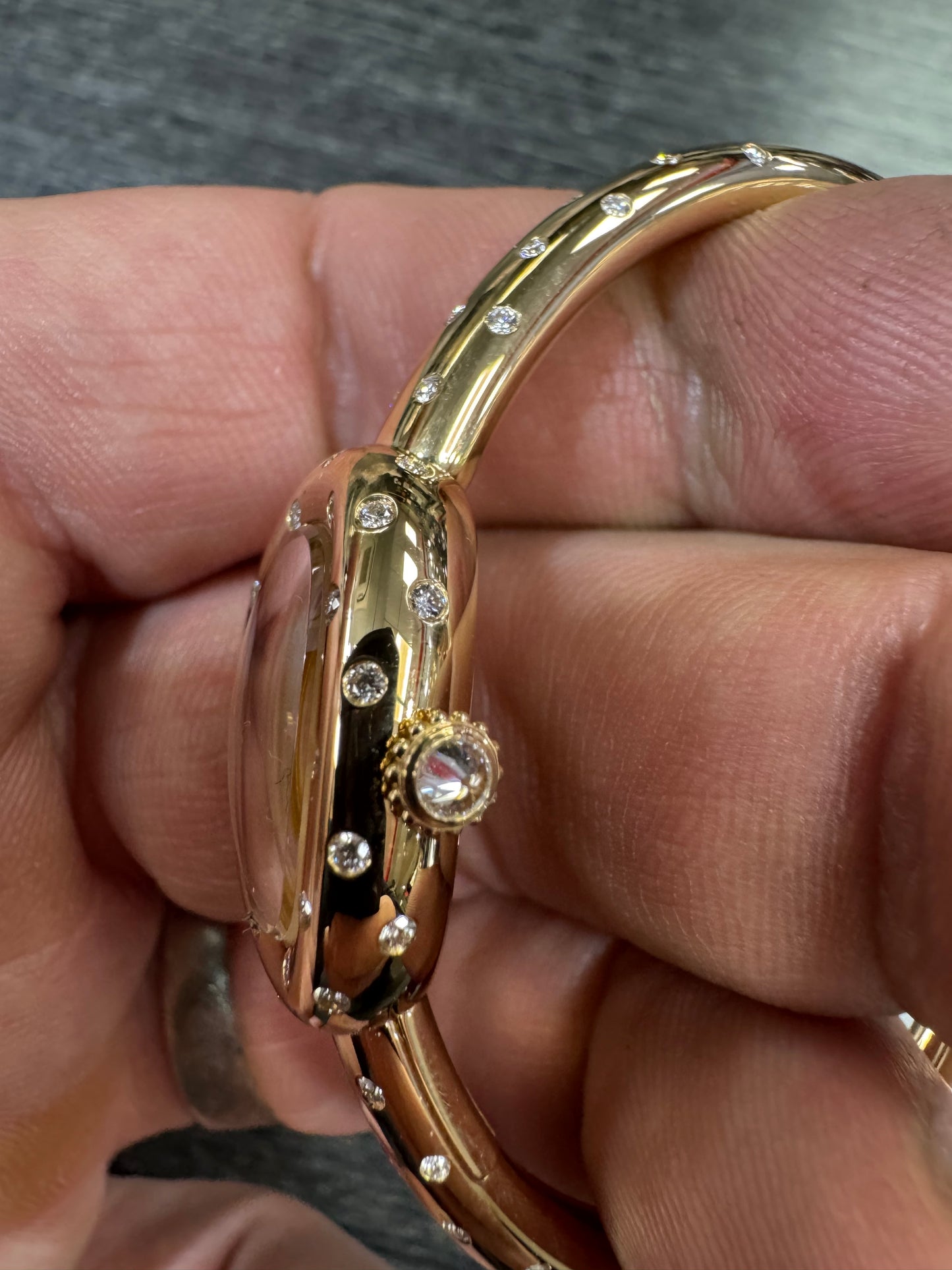 Cartier Baignoire WJBA0064 Diamond Bangle Watch