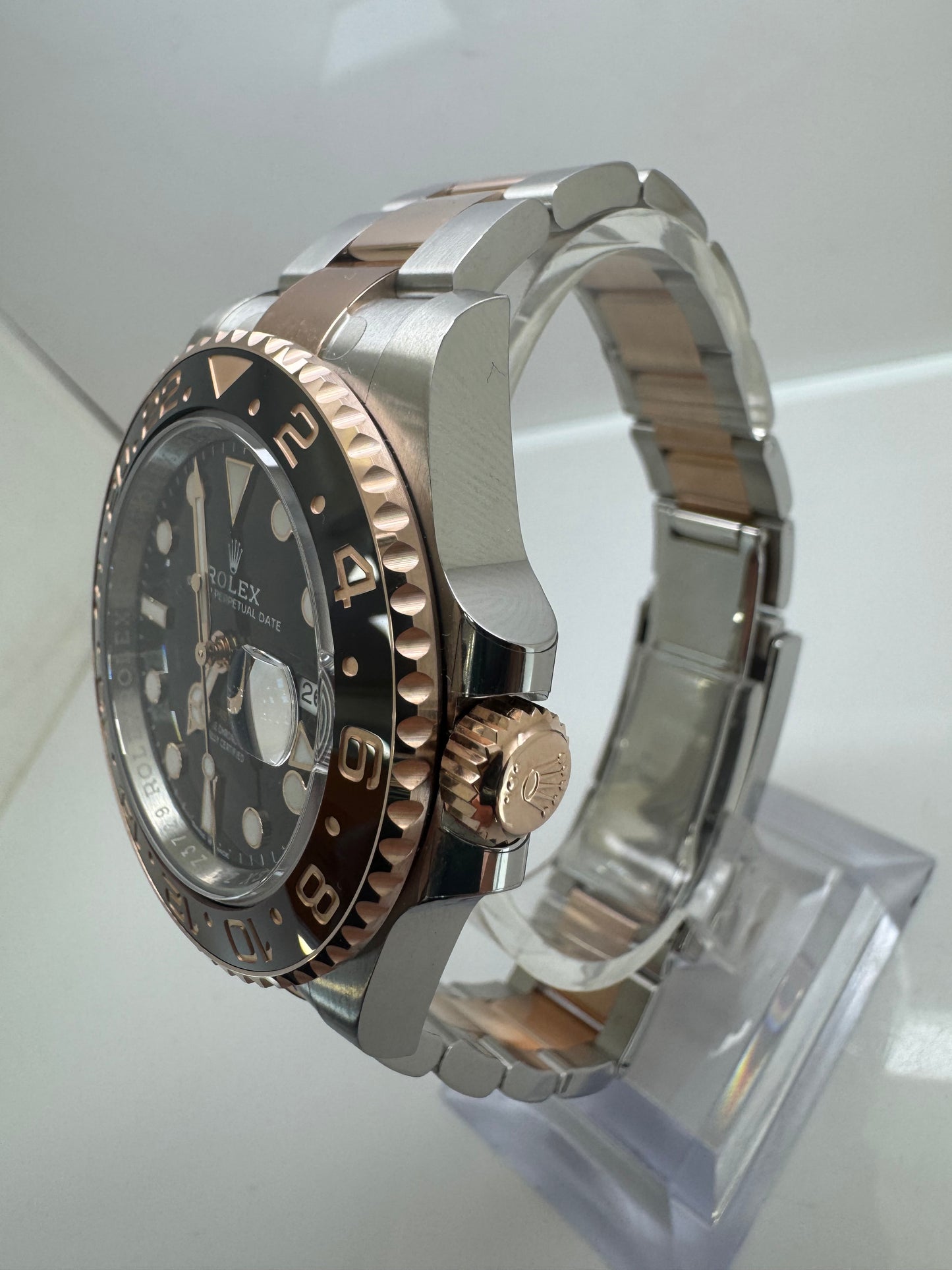 Rolex GMT-Master II "Rootbeer" — reference 126711CHNR Men's Watch