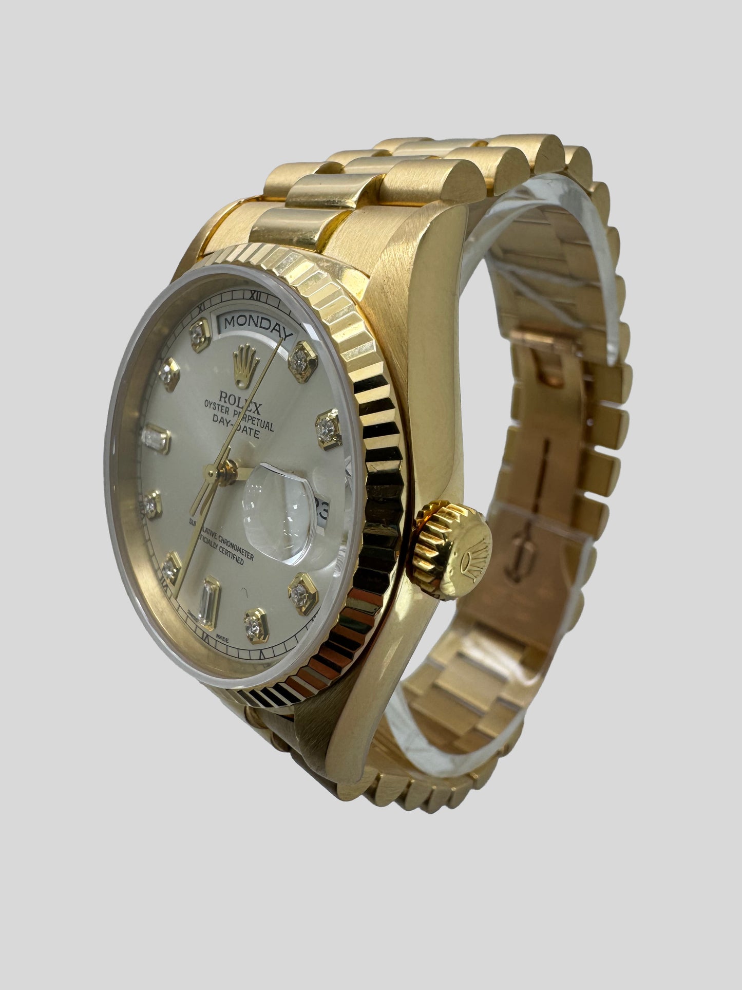 Rolex 18238 Day Date 36mm Diamond Dial
