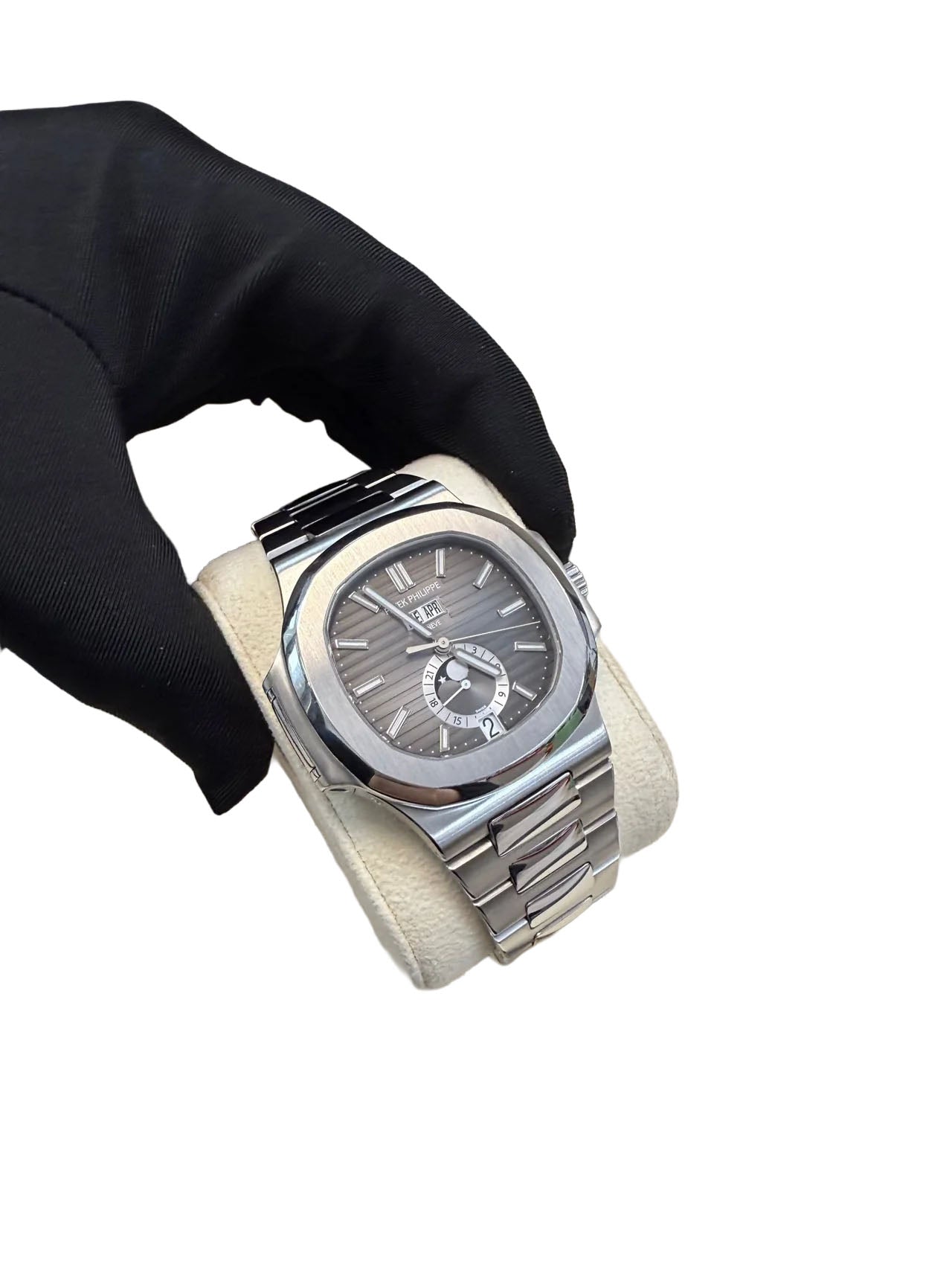 Patek Philippe Nautilus Annual Calendar 5726/1A-001