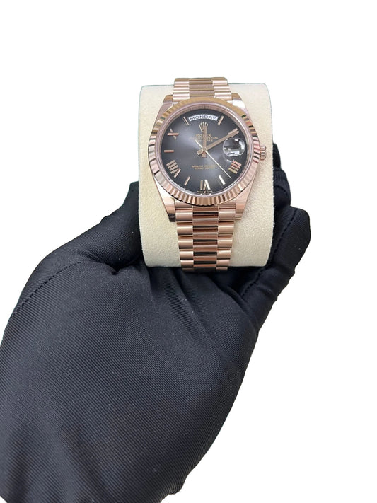Rolex Day-Date 40 Slate Ombre Roman Dial 228235