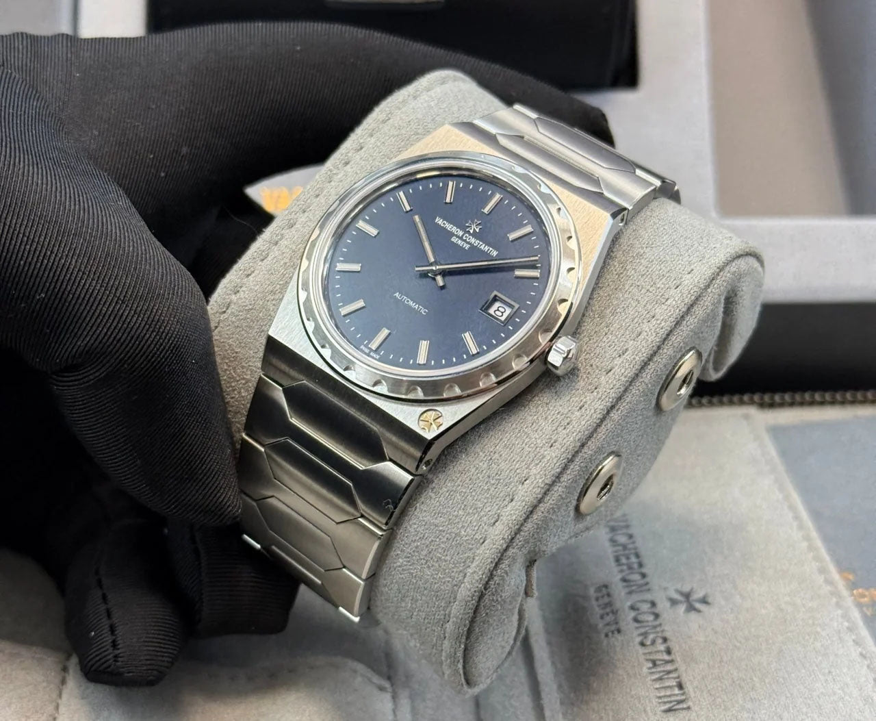 Vacheron Constantin Blue Dial Steel Historiques 222 Reference # 4200H/222A-B934