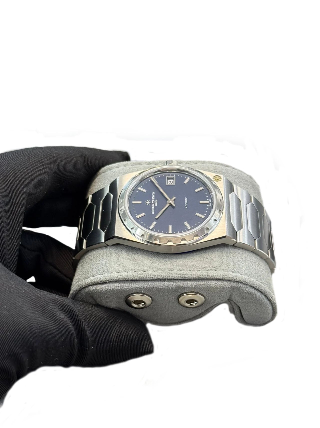 Vacheron Constantin Blue Dial Steel Historiques 222 Reference # 4200H/222A-B934