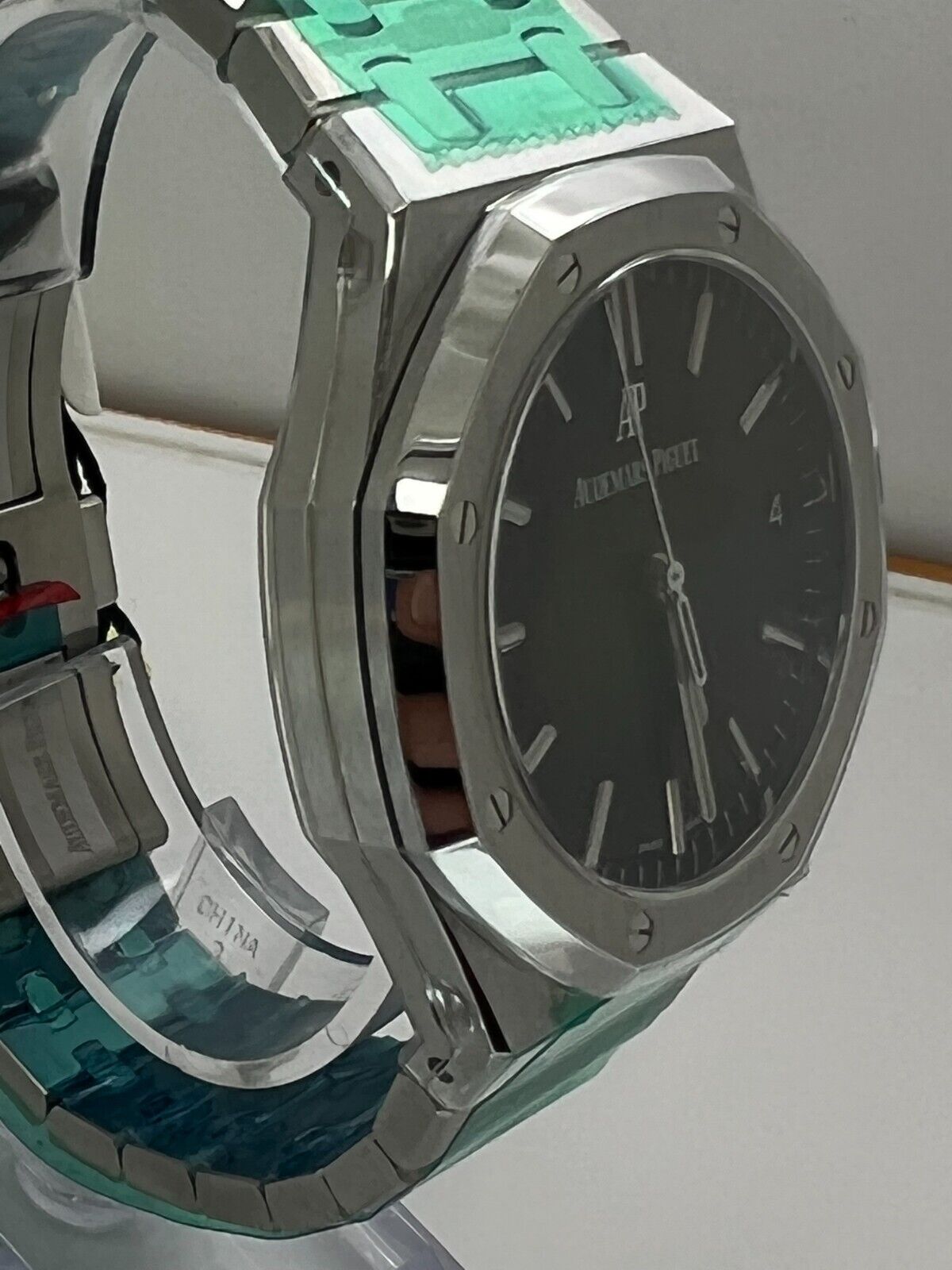 Audemars Piguet New AP Royal Oak Stainless Steel Black Dial 41mm 15500ST
