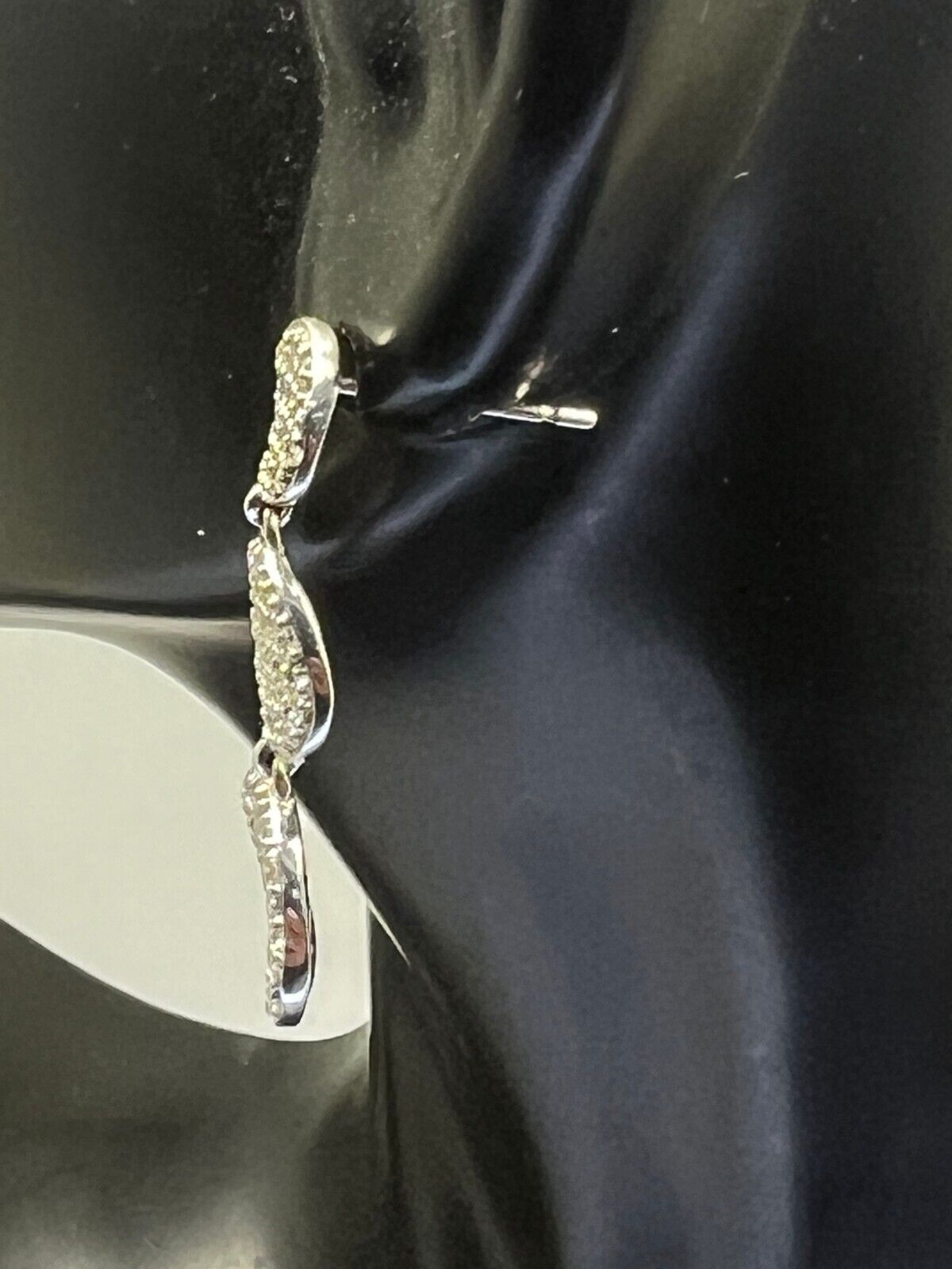 14k White Gold Diamond Pave Drop Dangle Circle Earrings