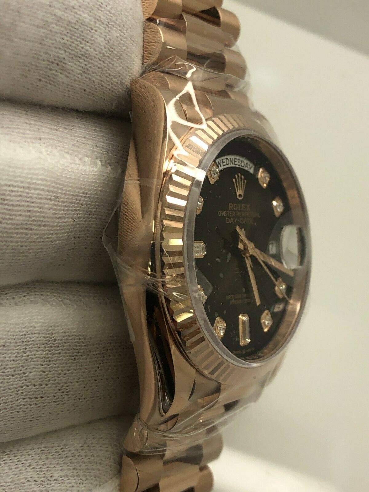 Rolex Daydate Rose Gold Chocolate Diamond Dial Men's Watch