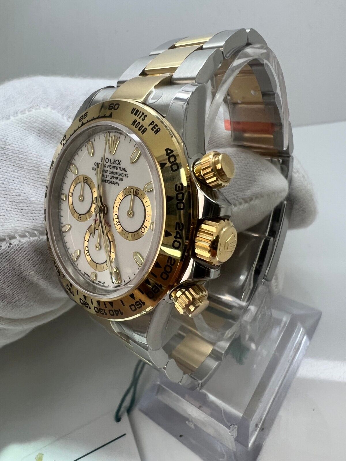 Rolex Cosmograph Daytona 116503 Silver and Gold Oyster Bracelet with Gold Bezel