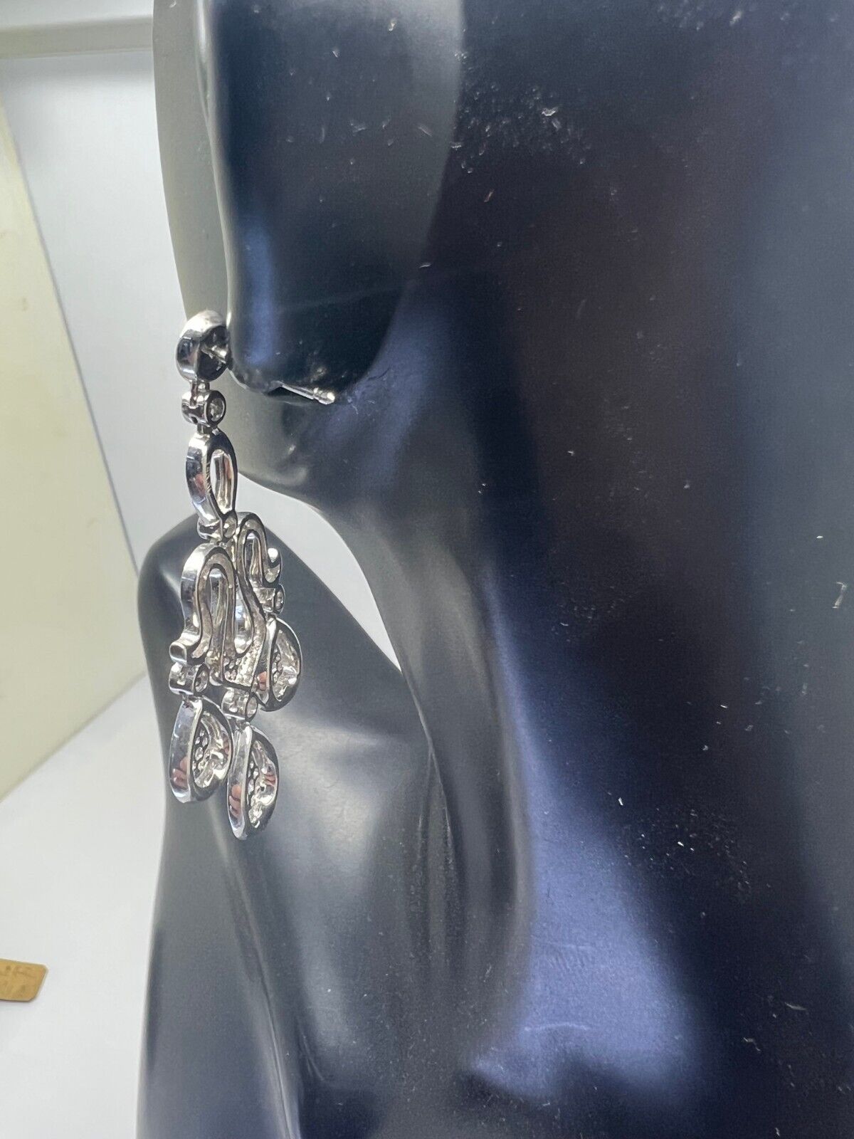 14k White Gold Diamond 1.25 Carats Chandelier Earrings