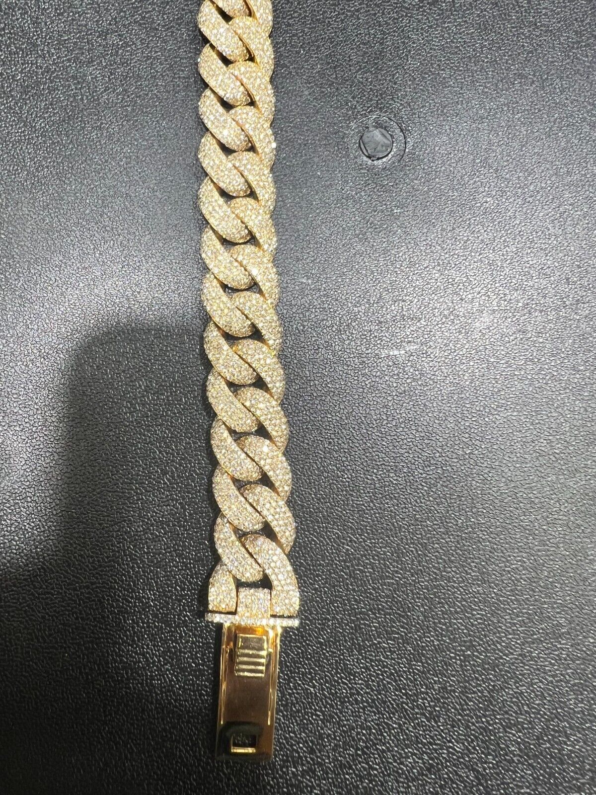 Cubin Link Diamond Bracelet 15mm 14K Gold 17 Carats